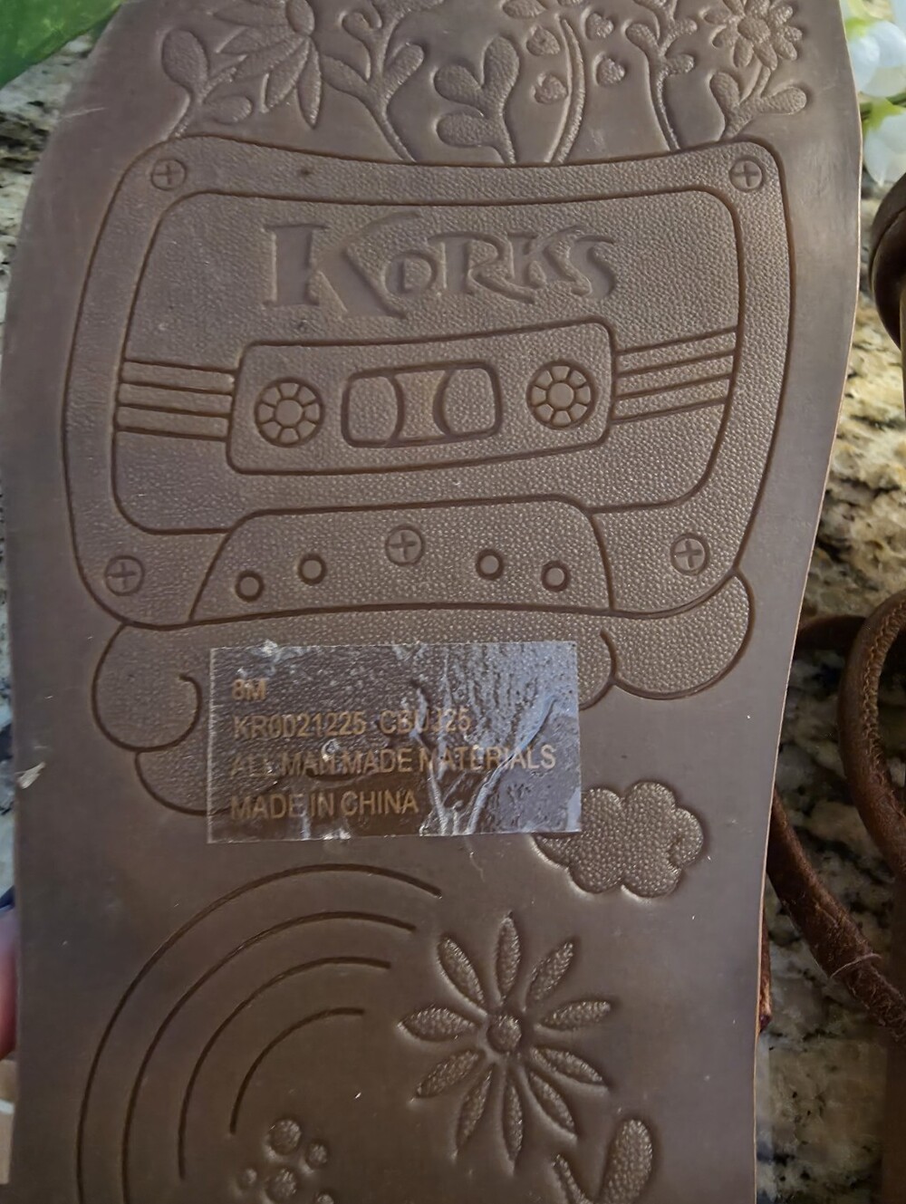 Korks Women's Metallic Bronze Strappy Slide Sandal Sz 8 - Picture 11 of 11